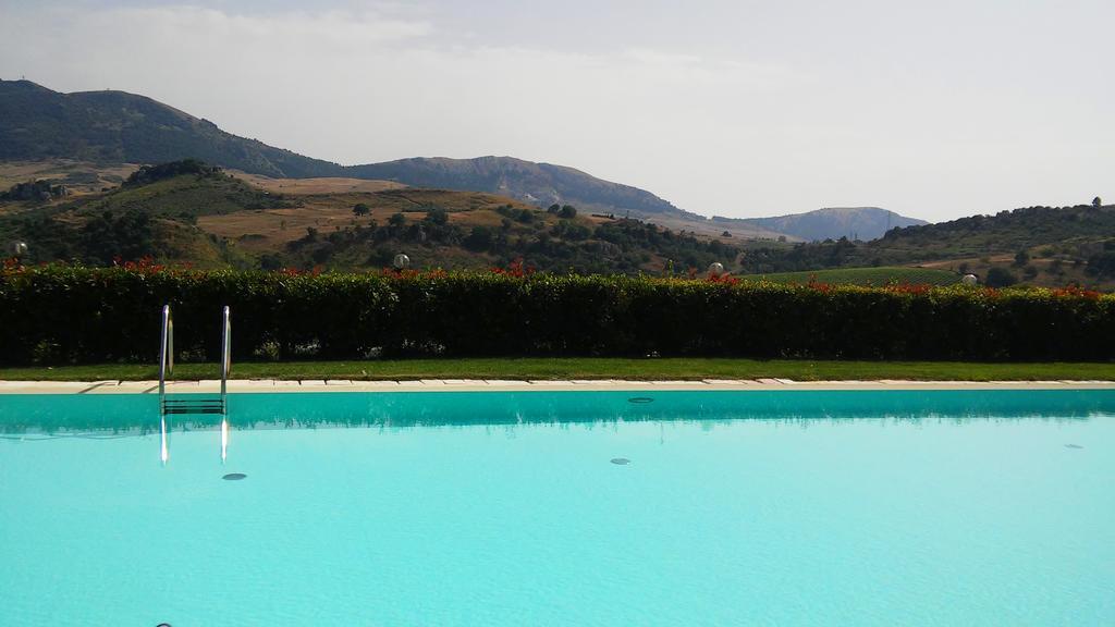 Agrirelais Baglio Di Pianetto Guest House Santa Cristina Gela  ภายนอก รูปภาพ